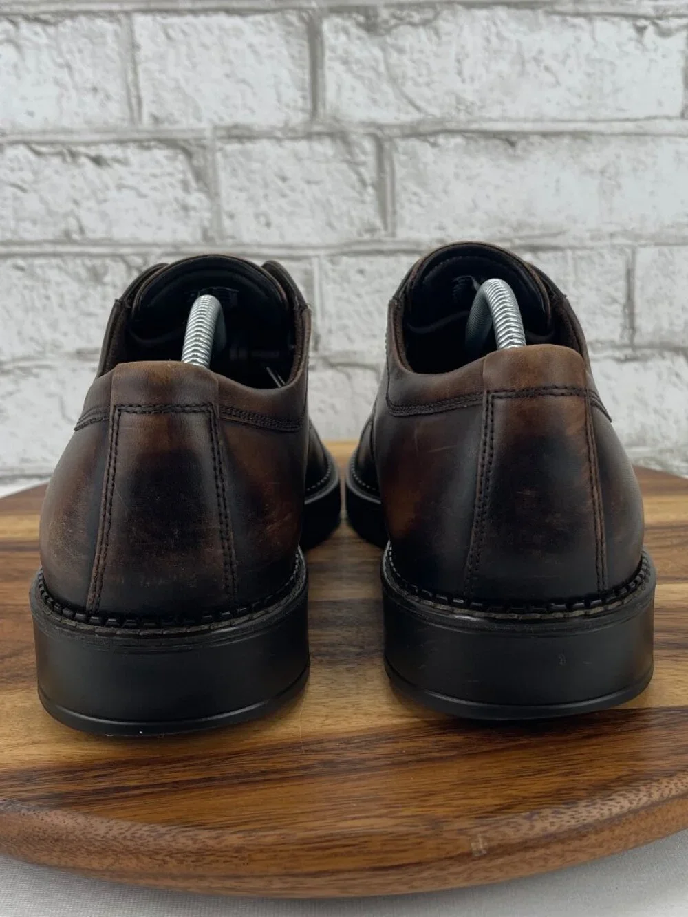 Ecco Newcastle Cap Toe Tie Oxford Mens 10/44 Brown Full Grain Leather Shoes
